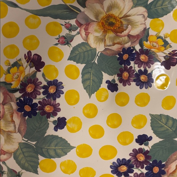 Mackenzie-Child’s large enamel buttercup bowl - retired - Picture 8 of 10